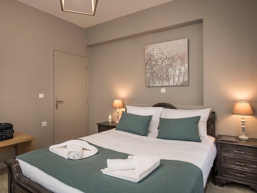 Mirma Luxury Apartment Chania  ภายนอก รูปภาพ