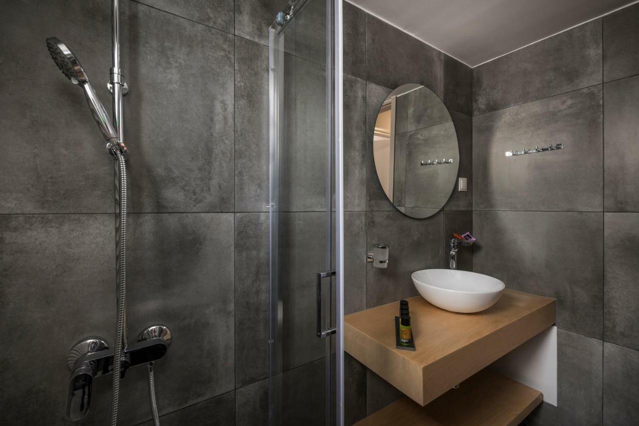 Mirma Luxury Apartment Chania  ภายนอก รูปภาพ